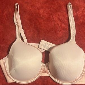 Vanity Fair Women's Light Pink Bra